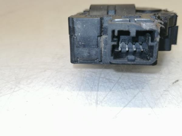 Motor del compuerta de la calefacción BMW 1 (E87) Imagem-1