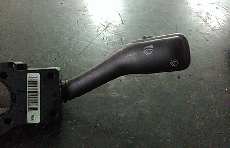 Conjunto / manetes de luzes e limpa vidros SEAT Toledo II (1M2) Imagem-1