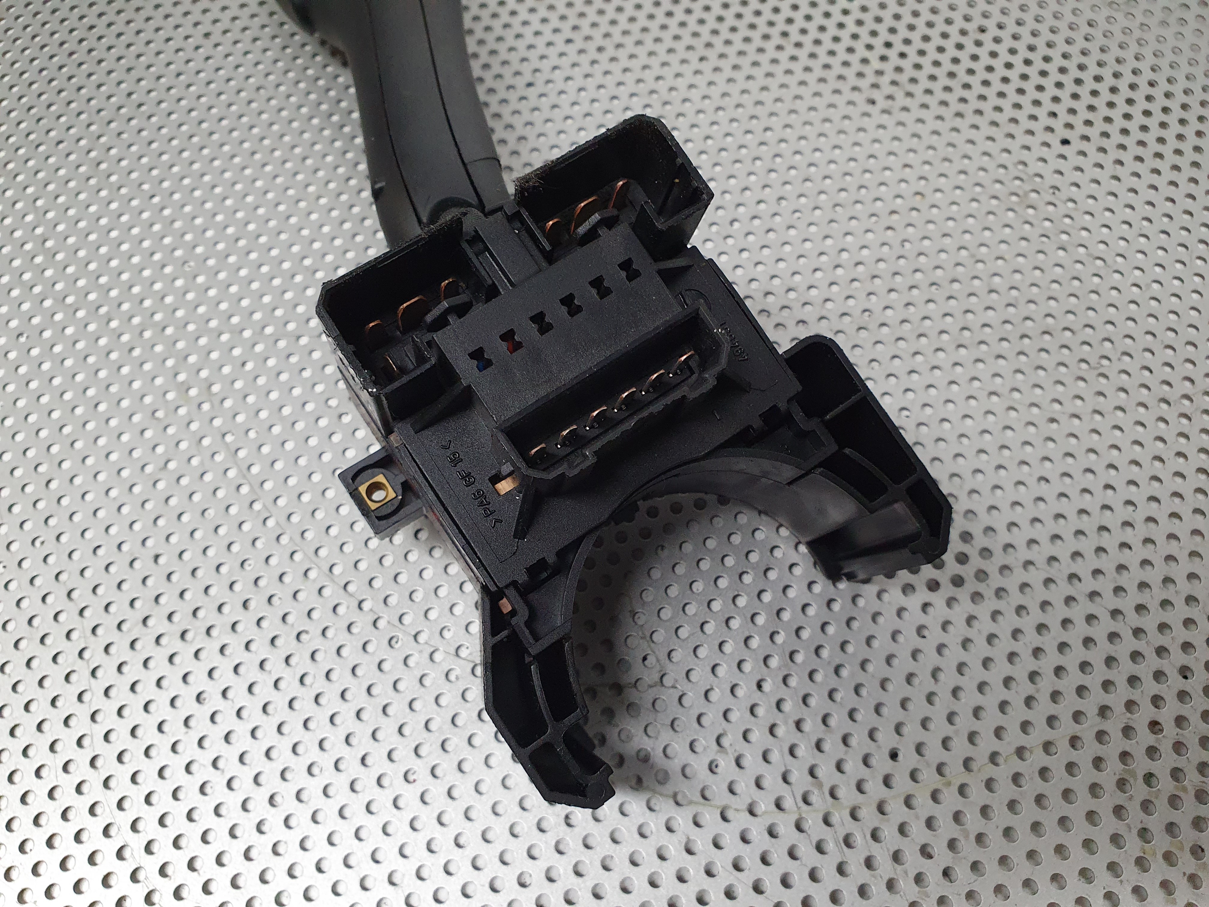 Conjunto / manetes de luzes e limpa vidros SKODA Fabia I Hatchback (6Y2) Imagem-4