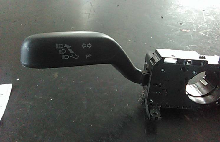 Conjunto / manetes de luzes e limpa vidros SKODA Fabia II Hatchback (542, 5J)