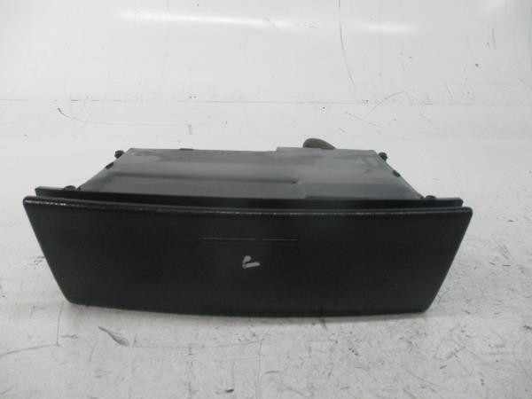 Ashtray KIA Sorento I (JC) Imagem-1