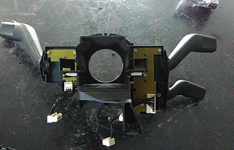 Conjunto / manetes de luzes e limpa vidros VOLKSWAGEN Passat (3C2) Imagem-2