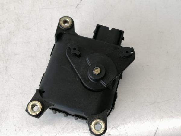 Motor del compuerta de la calefacción AUDI A4 (8E2, B6) Imagem-2