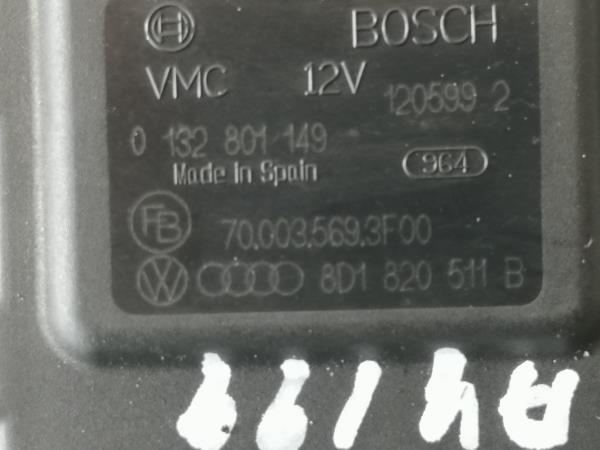 Motor del compuerta de la calefacción AUDI A4 (8E2, B6) Imagem-1