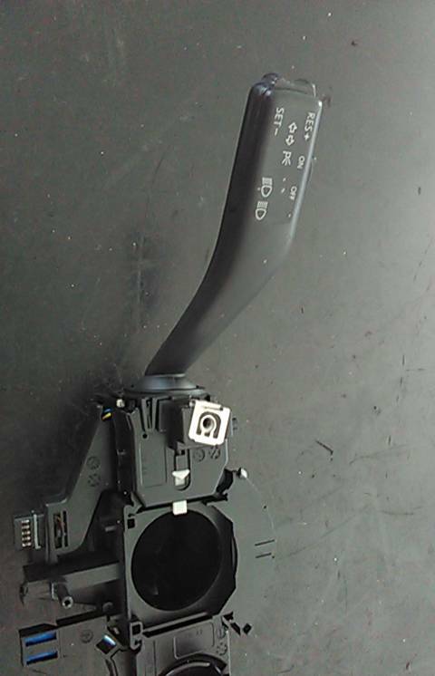 Conjunto / manetes de luzes e limpa vidros VOLKSWAGEN Caddy III (2K, 2C)