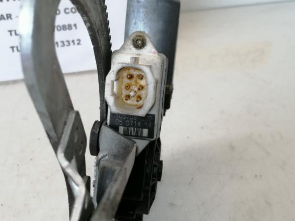 Elevador vidros frente direito OPEL Corsa B Imagem-2