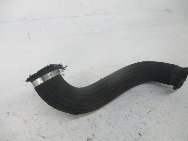 Tubo do intercooler KIA Carnival I (UP) Imagem-1