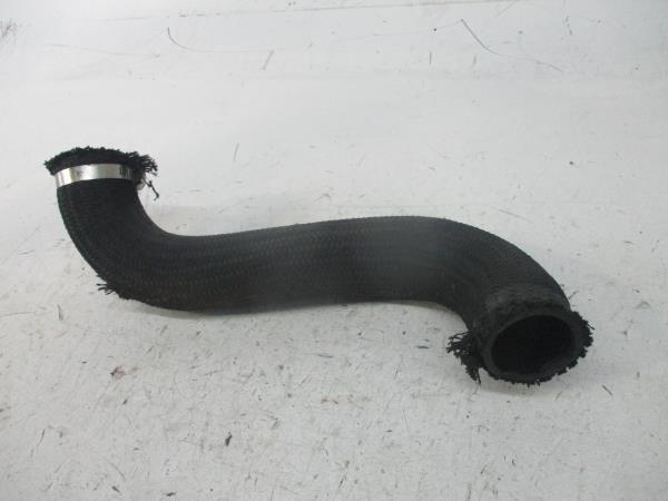 Tubo do intercooler KIA Carnival I (UP) Imagem-2