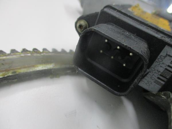 Elevador vidros frente direito OPEL Corsa B Imagem-5