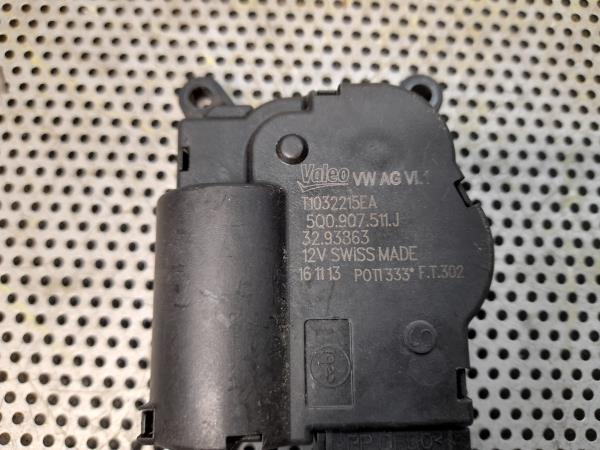 Motor del compuerta de la calefacción VOLKSWAGEN Golf VII (5G1, BQ1, BE1, BE2) Imagem-5