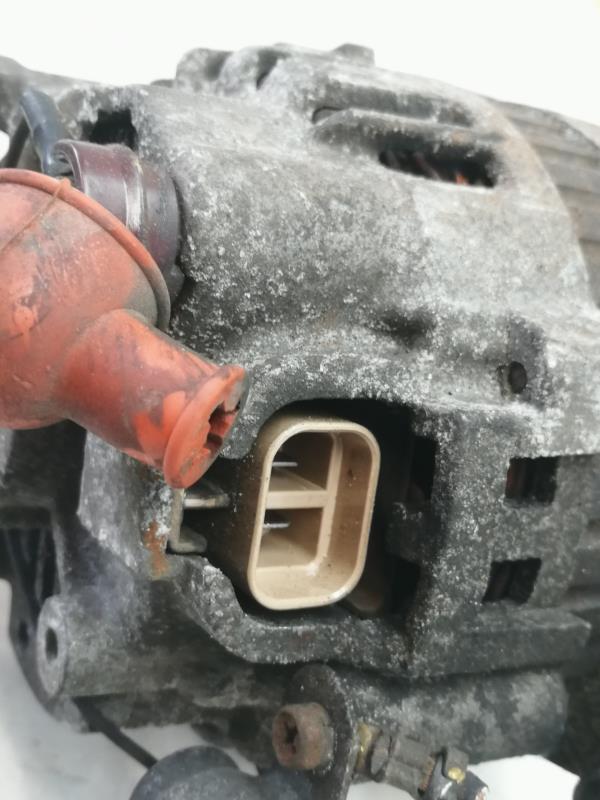 Alternador NISSAN Sunny III Sedan (N14) Imagem-4 Alternador NISSAN Sunny III Sedan (N14) Imagem-4