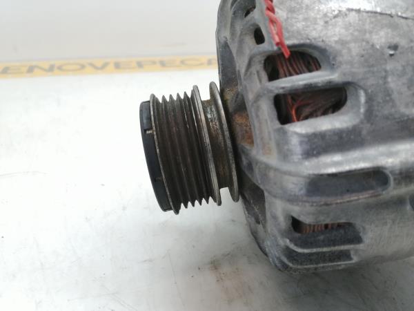Alternador KIA Ceed (ED) Imagem-1