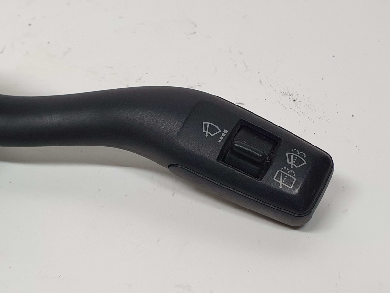 Conjunto / manetes de luzes e limpa vidros AUDI A3 (8P1) Imagem-1