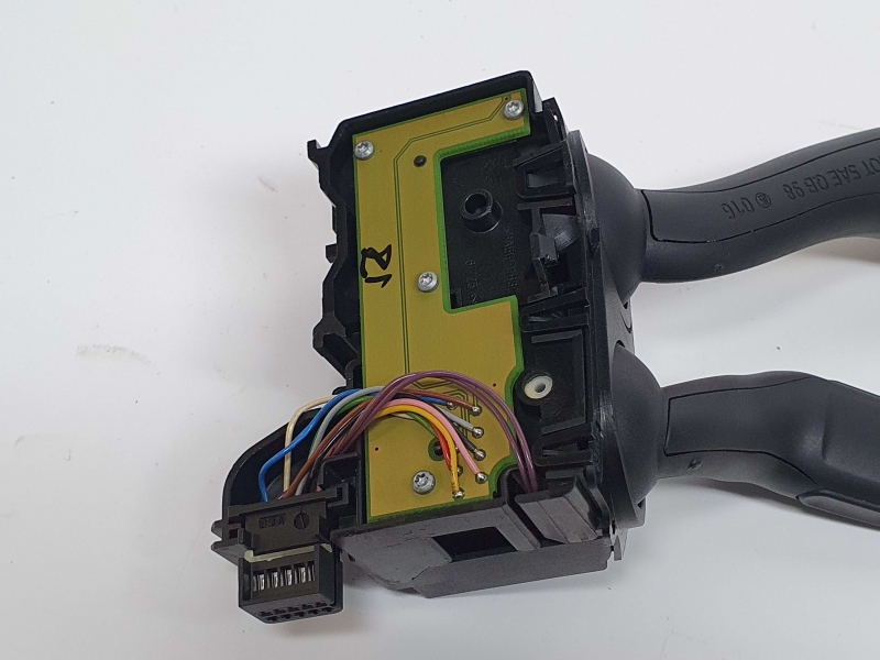 Conjunto / manetes de luzes e limpa vidros AUDI A3 (8P1) Imagem-2