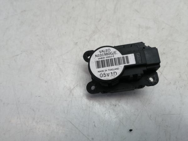 Motor del compuerta de la calefacción RENAULT Megane III (BZ0_) Imagem-1