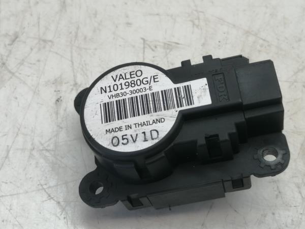 Motor del compuerta de la calefacción RENAULT Megane III (BZ0_) Imagem-1