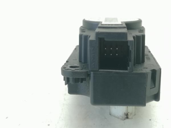 Motor del compuerta de la calefacción RENAULT Megane III (BZ0_) Imagem-2