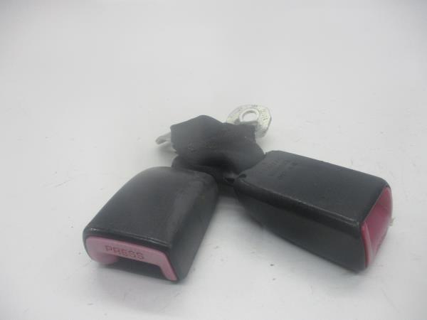 Hebilla de cinturón trasero izquierdo PEUGEOT 107 Imagem-4