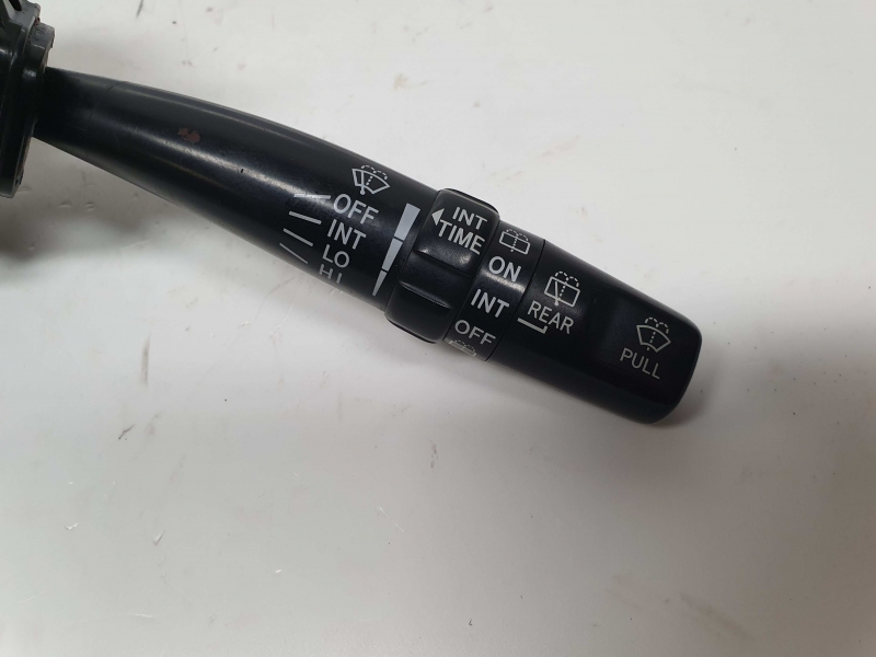 Conjunto / manetes de luzes e limpa vidros TOYOTA Corolla Sedan (_E11_) Imagem-1