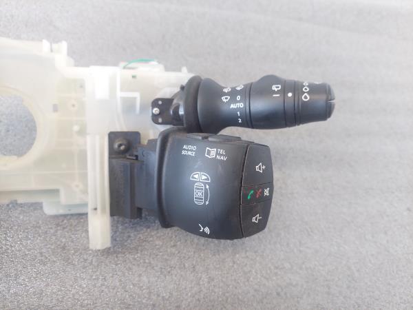 Conjunto / manetes de luzes e limpa vidros RENAULT Megane III (BZ0_) Imagem-1