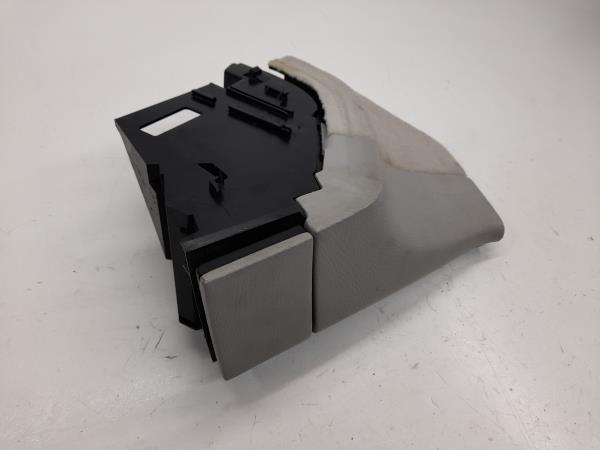 Porta Objetos MERCEDES-BENZ CLK (C209) Imagem-2