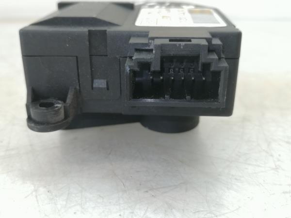 Motor del compuerta de la calefacción RENAULT Modus/Grand Modus (F/JP0_) Imagem-2