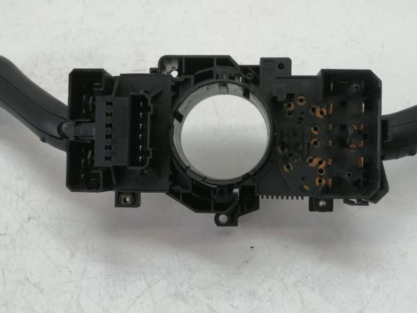 Conjunto / manetes de luzes e limpa vidros SKODA Fabia I Hatchback (6Y2) Imagem-4