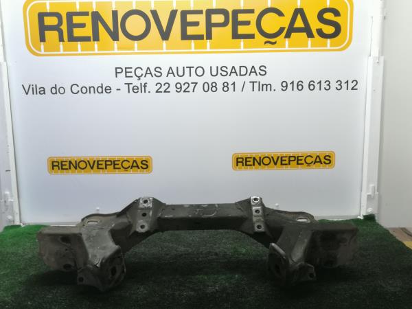 Subchasis delantero TOYOTA HiAce IV (LXH1_, RZH1_, LH1_)