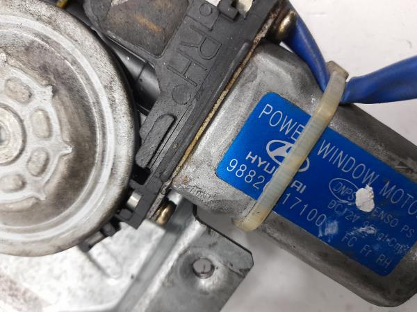 Elevador vidros frente direito HYUNDAI Matrix (FC) Imagem-4