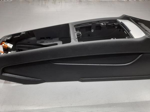 Consola central AUDI Q7 (4L) Imagem-2