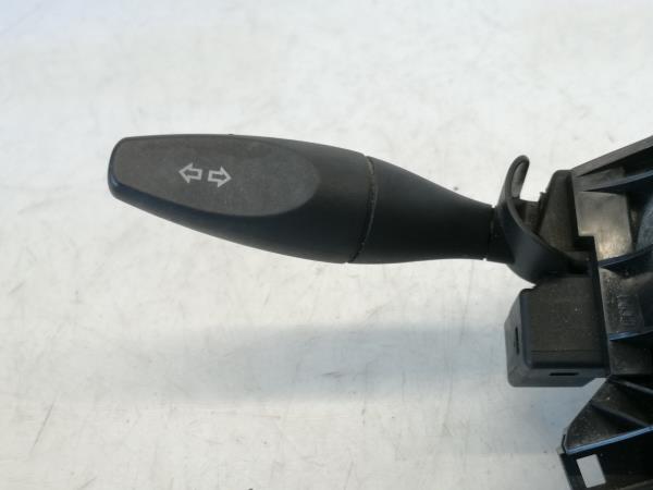 Conjunto / manetes de luzes e limpa vidros FORD Fiesta V (JH_, JD_) Imagem-2