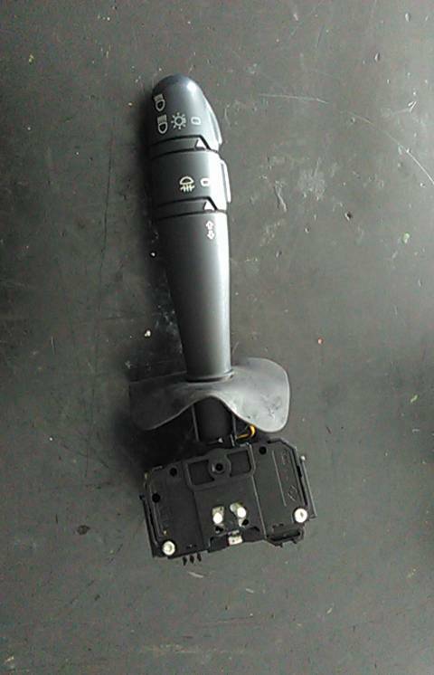 Conjunto / manetes de luzes e limpa vidros RENAULT Clio II (BB0/1/2_, CB0/1/2_)