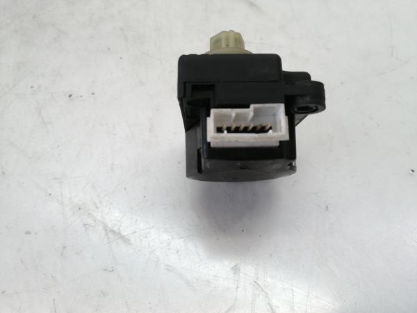 Motor del compuerta de la calefacción MERCEDES-BENZ Classe S (W220) Imagem-2