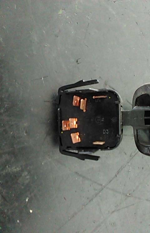 Conjunto / manetes de luzes e limpa vidros MERCEDES-BENZ 100 (631) Imagem-1