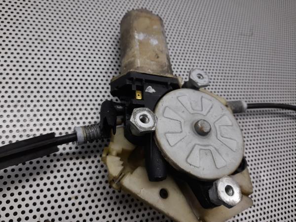 Elevador vidros frente direito VOLVO V40 Combi (VW) Imagem-4