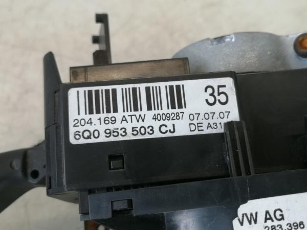 Conjunto / manetes de luzes e limpa vidros VOLKSWAGEN Polo (9N) Imagem-2