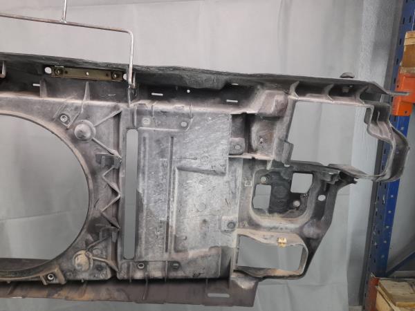 Frente em fibra ou chapa VOLKSWAGEN Polo (6N) Imagem-4