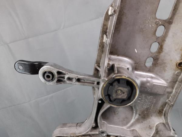 Subchasis delantero VOLKSWAGEN Passat (3C2) Imagem-4