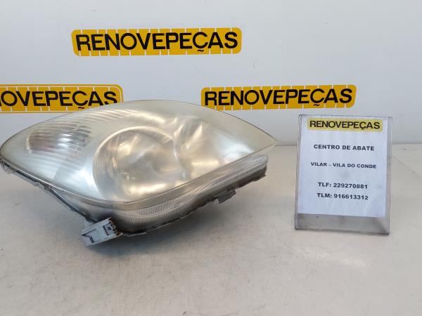 Ótica / farol direita TOYOTA Corolla Verso (ZER_, ZZE12_, R1_)