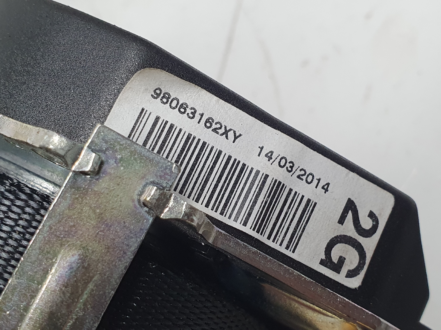 Left rear seatbelt PEUGEOT 208 Imagem-2