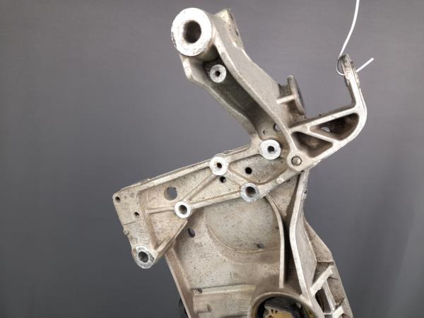 Subchasis delantero SEAT Leon (1P1) Imagem-1