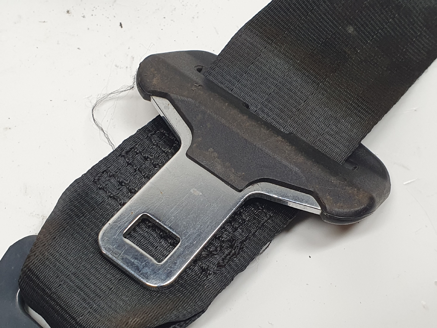 Left rear seatbelt PEUGEOT 206 SW (2E/K) Imagem-1