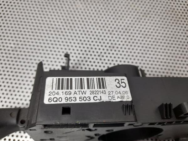 Conjunto / manetes de luzes e limpa vidros VOLKSWAGEN Polo (9N) Imagem-3