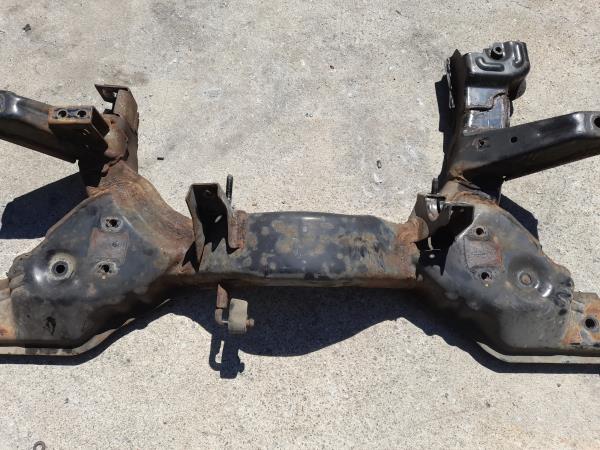 Subchasis delantero DAEWOO Tacuma Imagem-3