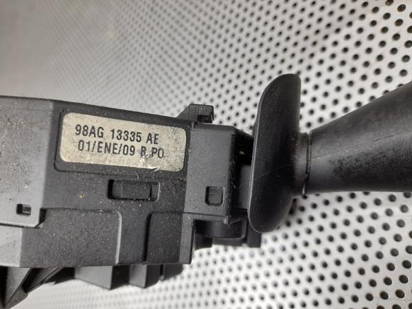 Conjunto / manetes de luzes e limpa vidros FORD Focus I Carrinha Van (DNW) Imagem-5