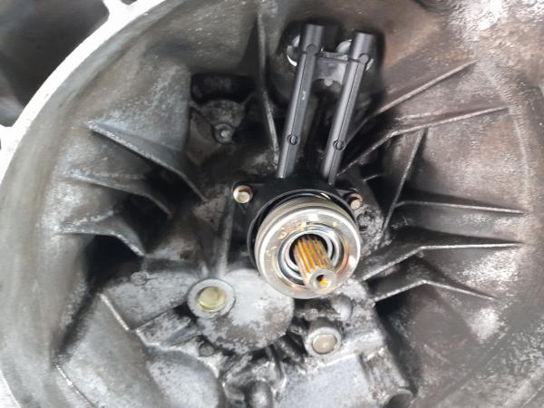 Caixa de velocidades manual FORD Fiesta IV (JA_, JB_) Imagem-1