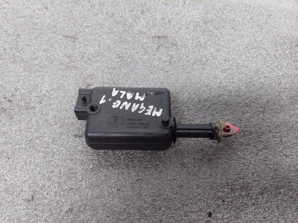 Motor Fecho Mala RENAULT Megane I (BA0/1_)