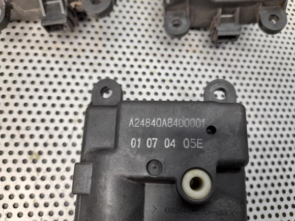 Motor del compuerta de la calefacción RENAULT Laguna III (BT0/1) Imagem-2