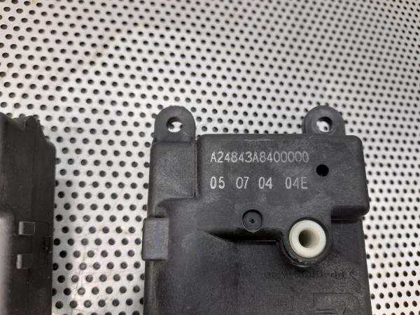 Motor del compuerta de la calefacción RENAULT Laguna III (BT0/1) Imagem-4