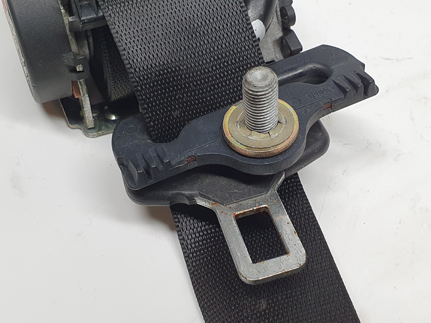 Left rear seatbelt MERCEDES-BENZ Classe A (W169) Imagem-4